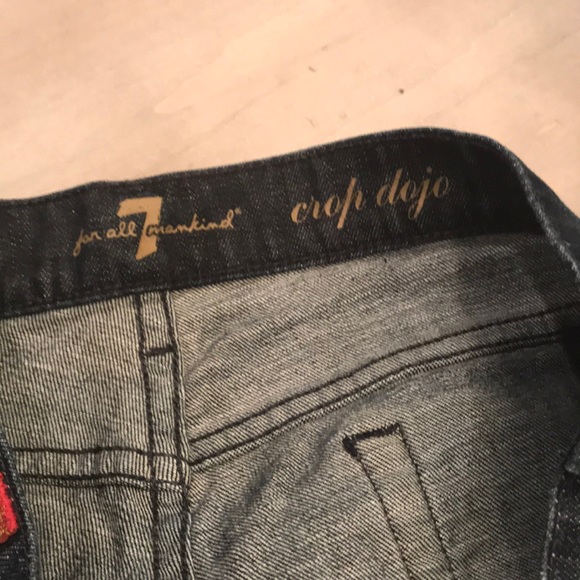 7 for all Mankind crop dojo size 32 bundle & save - Picture 5 of 5